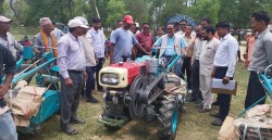 किसानलाई अनुदानमा कृषि उपकरण